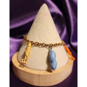 VTG Planters Mr Peanut Plastic Charm Bracelet Gold Tone 6 Charms Size 6 3/4